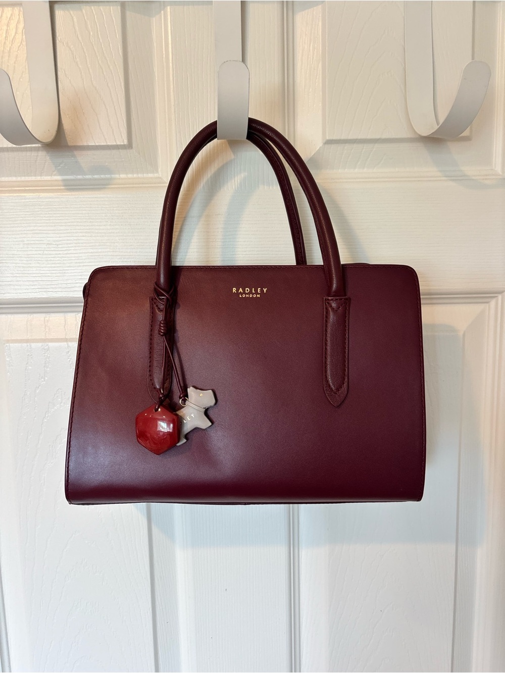 RADLEY LONDON Burgundy Leather Satchel with Charm